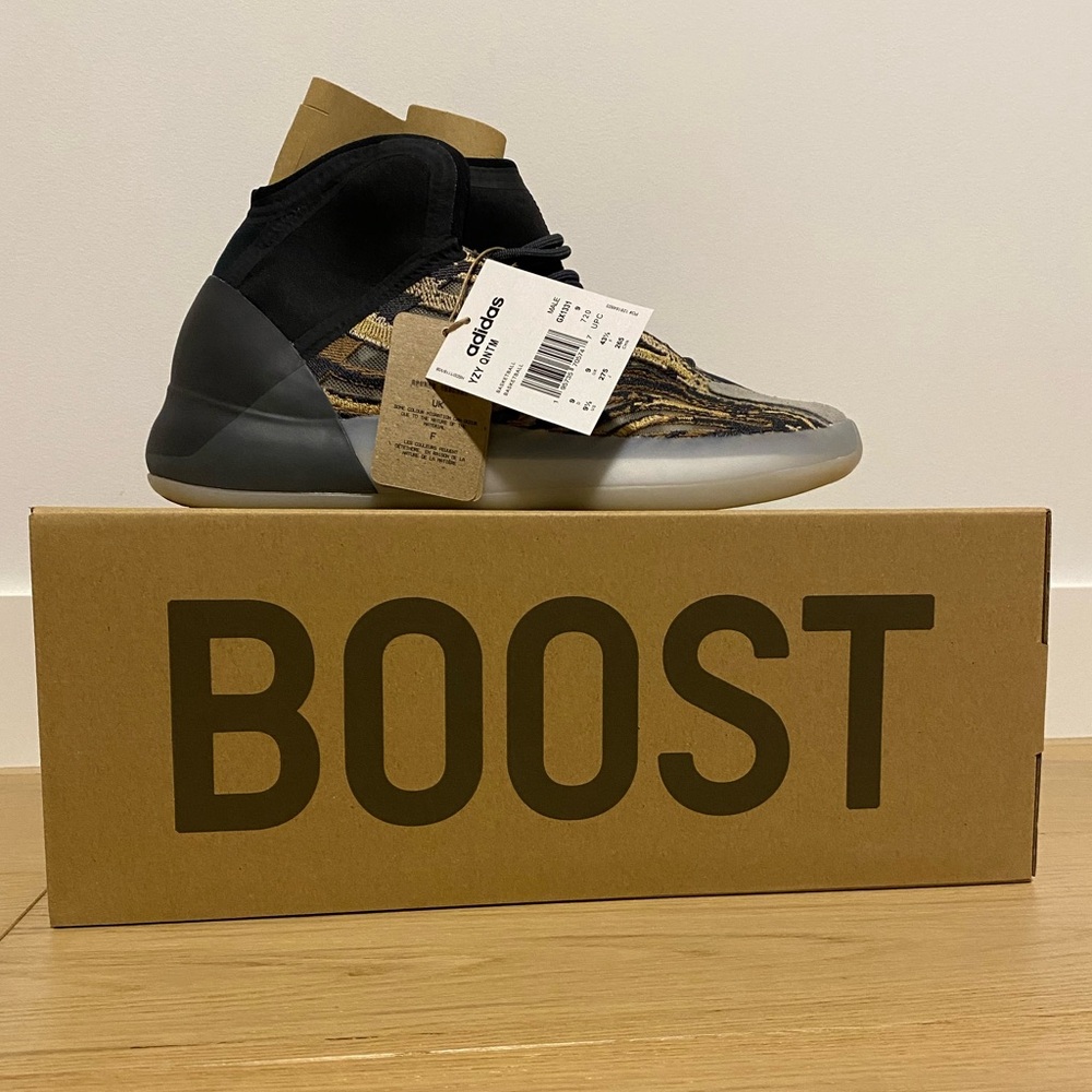 Yeezy QNTM Amber Tint - Size 9 1/2
